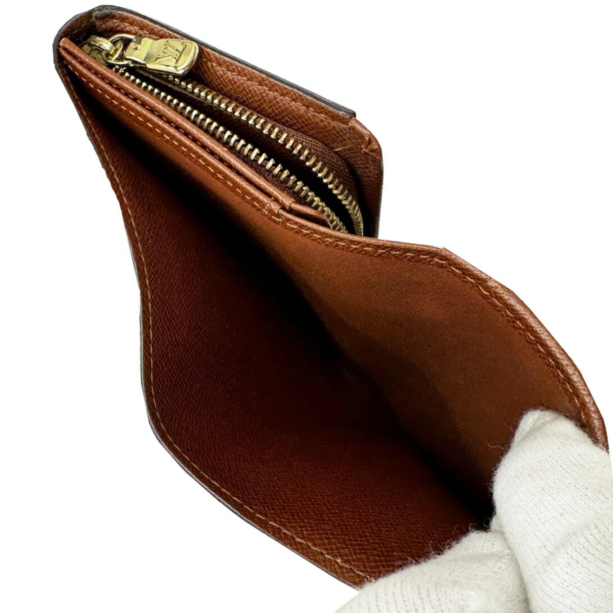 Louis Vuitton Brown Monogram Wallet (Bi-Fold) (Pre-Owned)