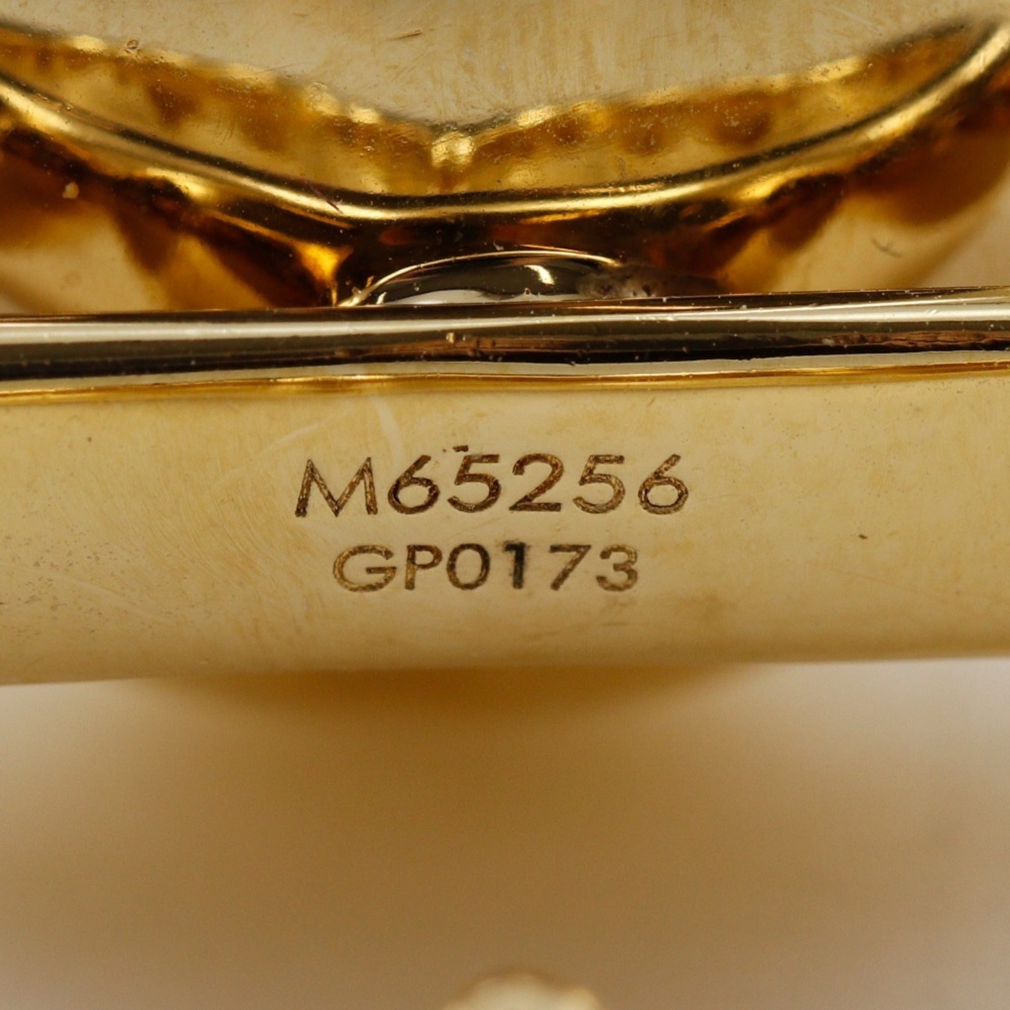 Louis Vuitton Gray Band Ring (Pre-Owned)