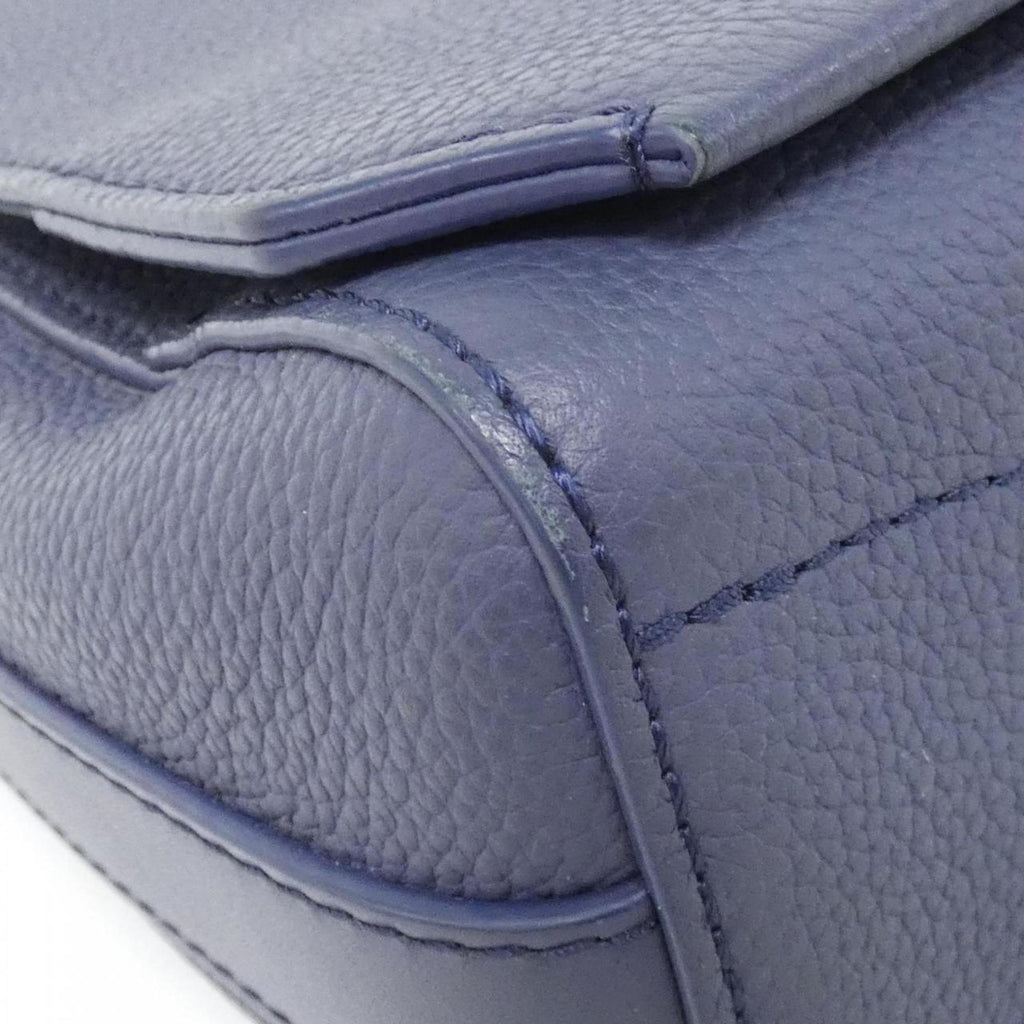 Louis Vuitton Blue Leather Shoulder Bag (Pre-Owned)