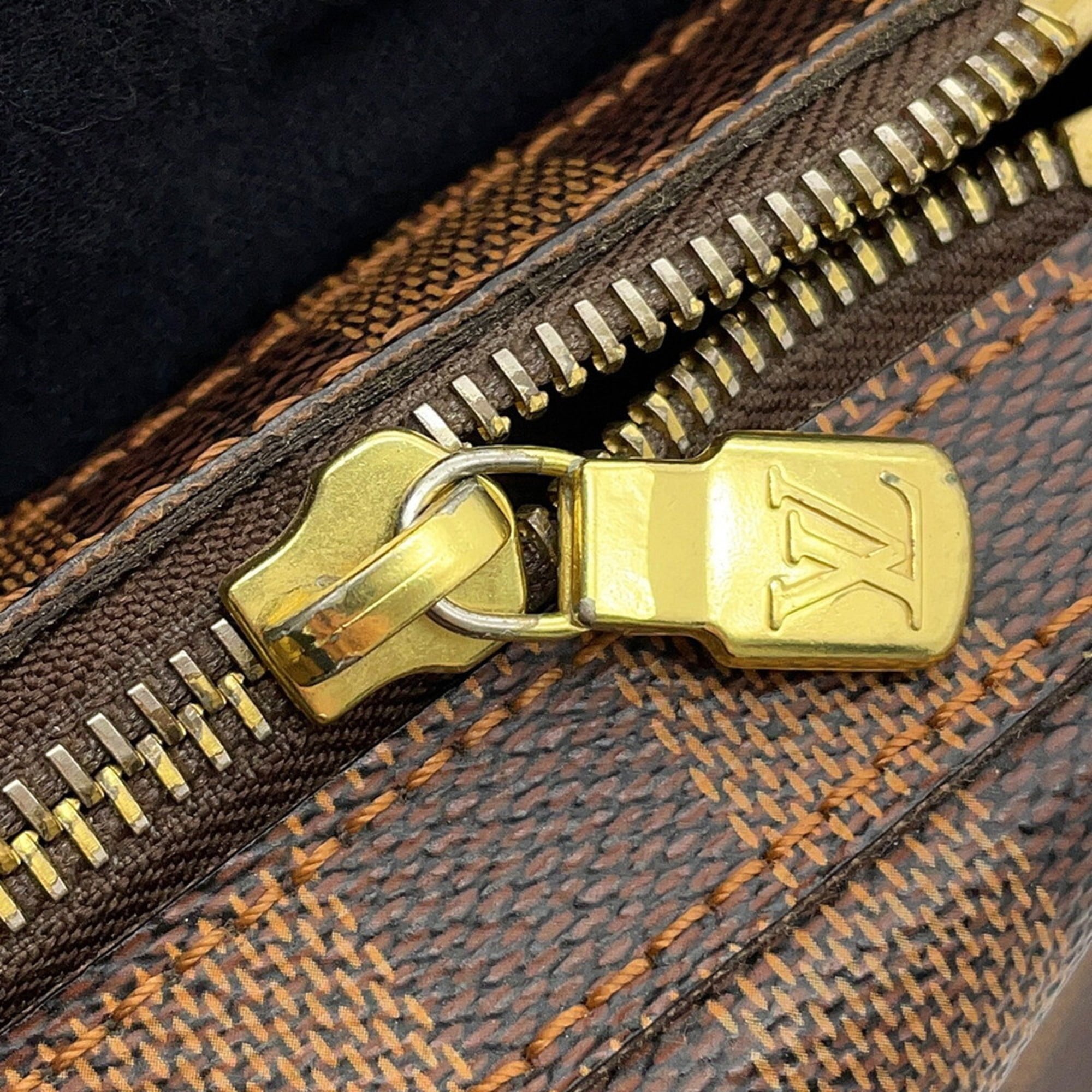 Louis Vuitton Brown Damier Canvas Ebene Damier Canvas Pouch Shoulder Bag Sling Bag (Pre-Owned)