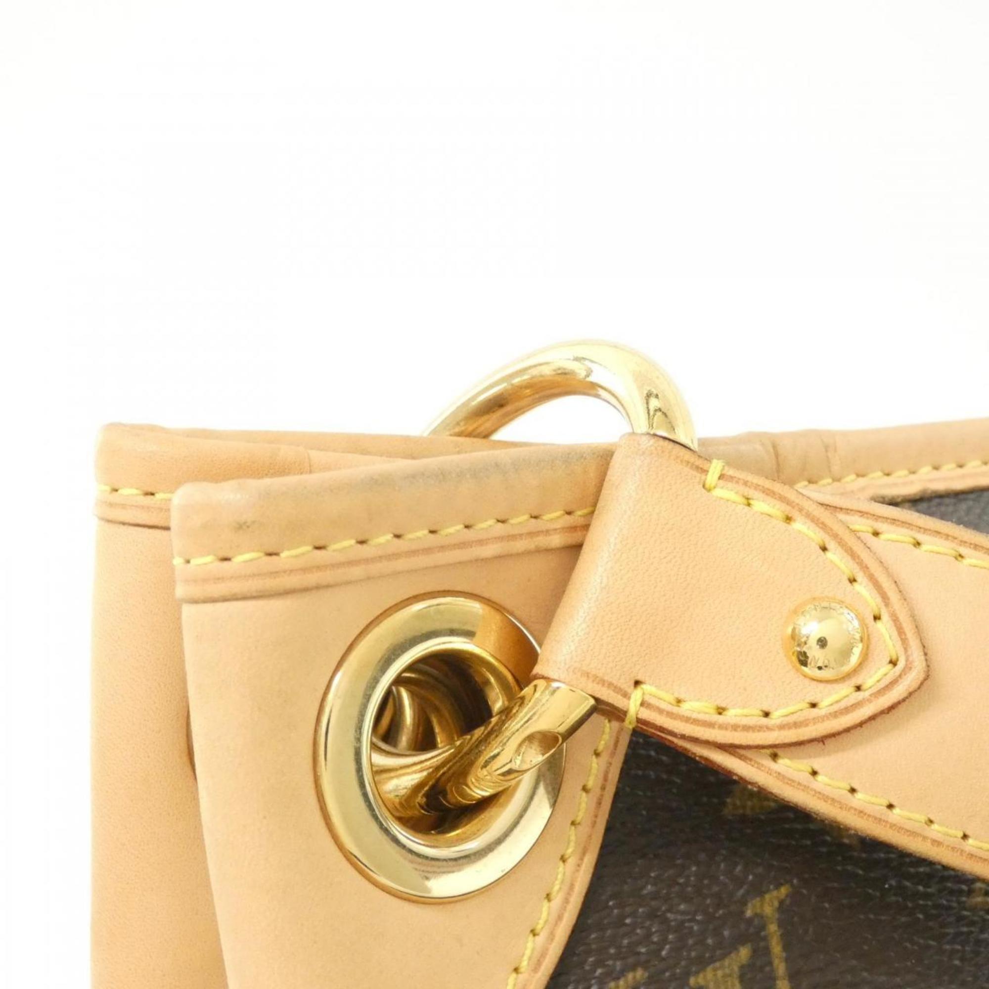 Louis Vuitton Marron Coated Canvas Shoulder Bag (Pre-Owned)