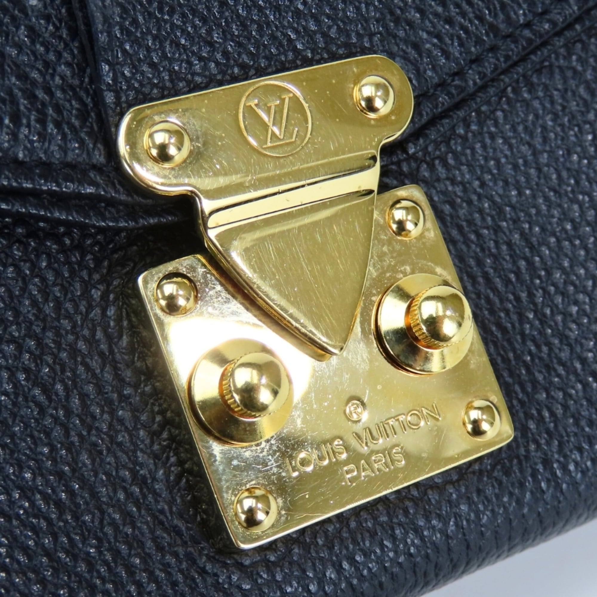 Louis Vuitton Noir Monogram Empreinte Pochette Shoulder Bag (Pre-Owned)