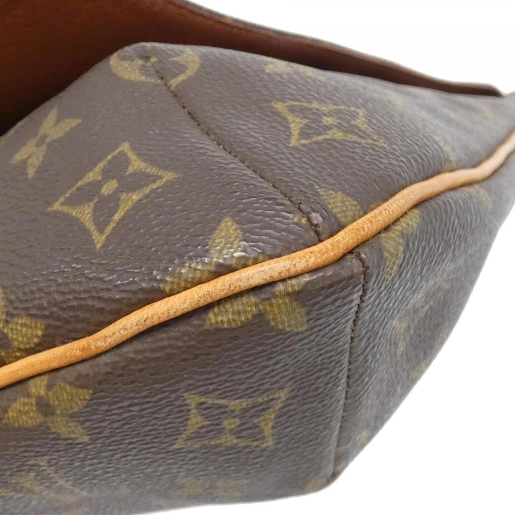 Louis Vuitton Marron Coated Canvas Shoulder Bag (Pre-Owned)