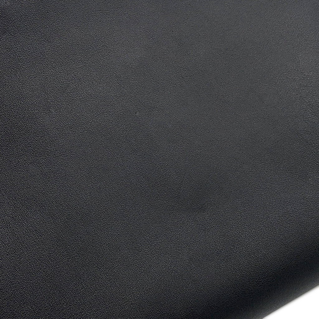 Louis Vuitton Black Noir Leather Messenger Bag Shoulder Bag (Pre-Owned)