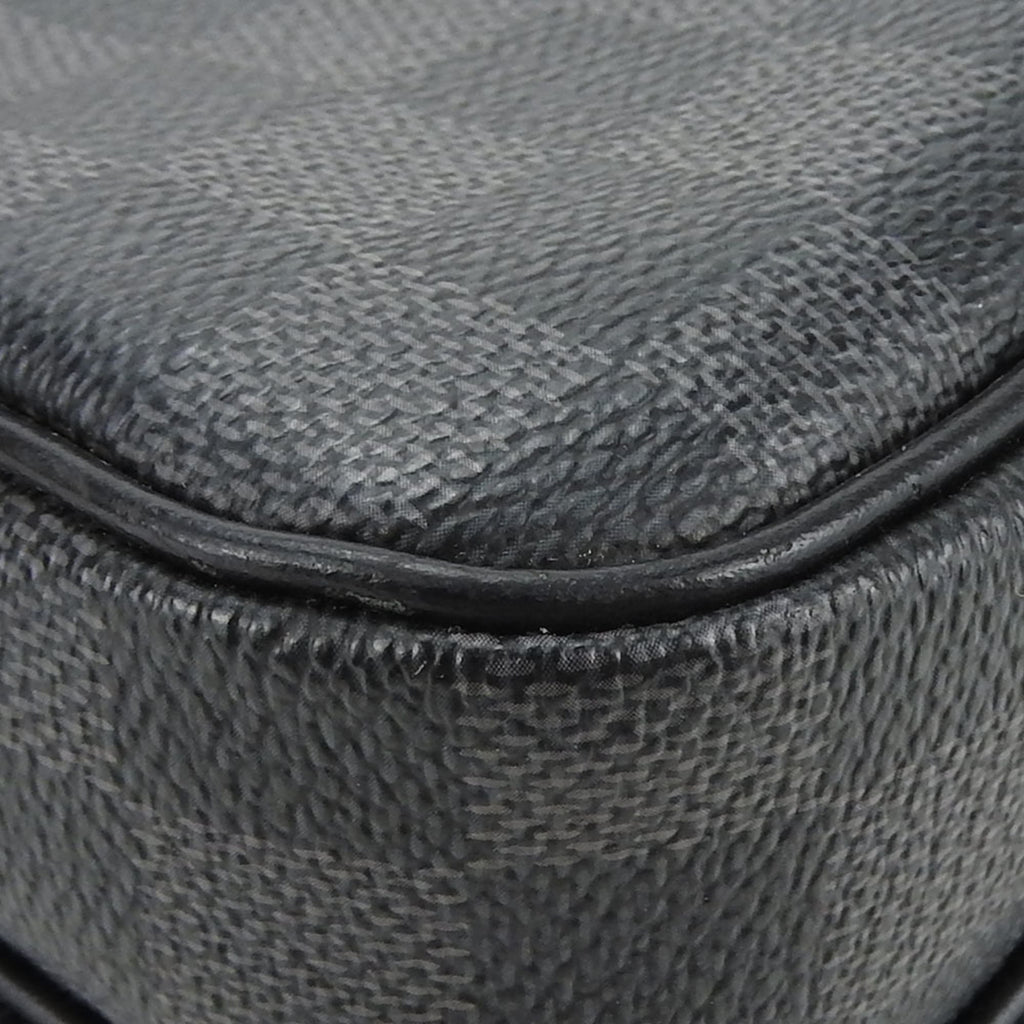 Louis Vuitton Damier Graphite Black Gray Damier Graphite Pochette Shoulder Bag (Pre-Owned)