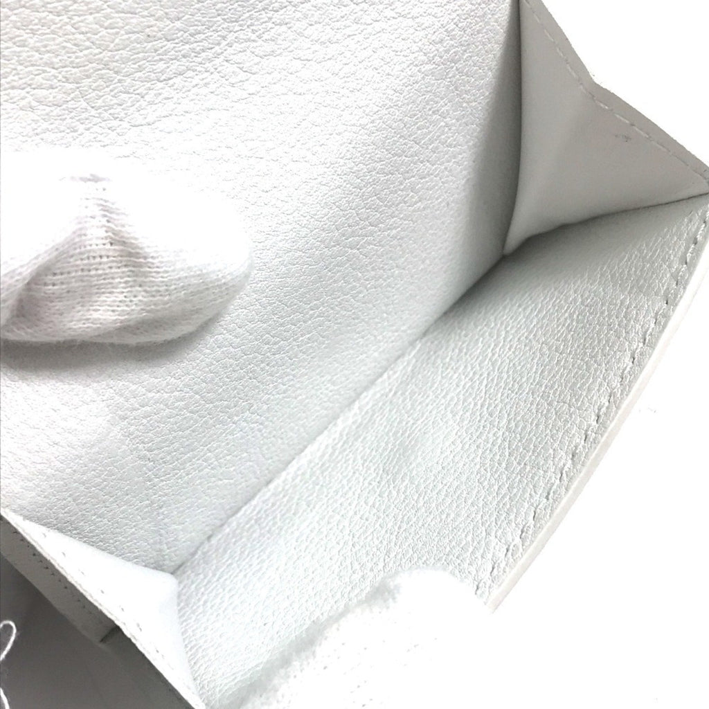 Louis Vuitton White Leather Wallet (Tri-Fold) (Pre-Owned)