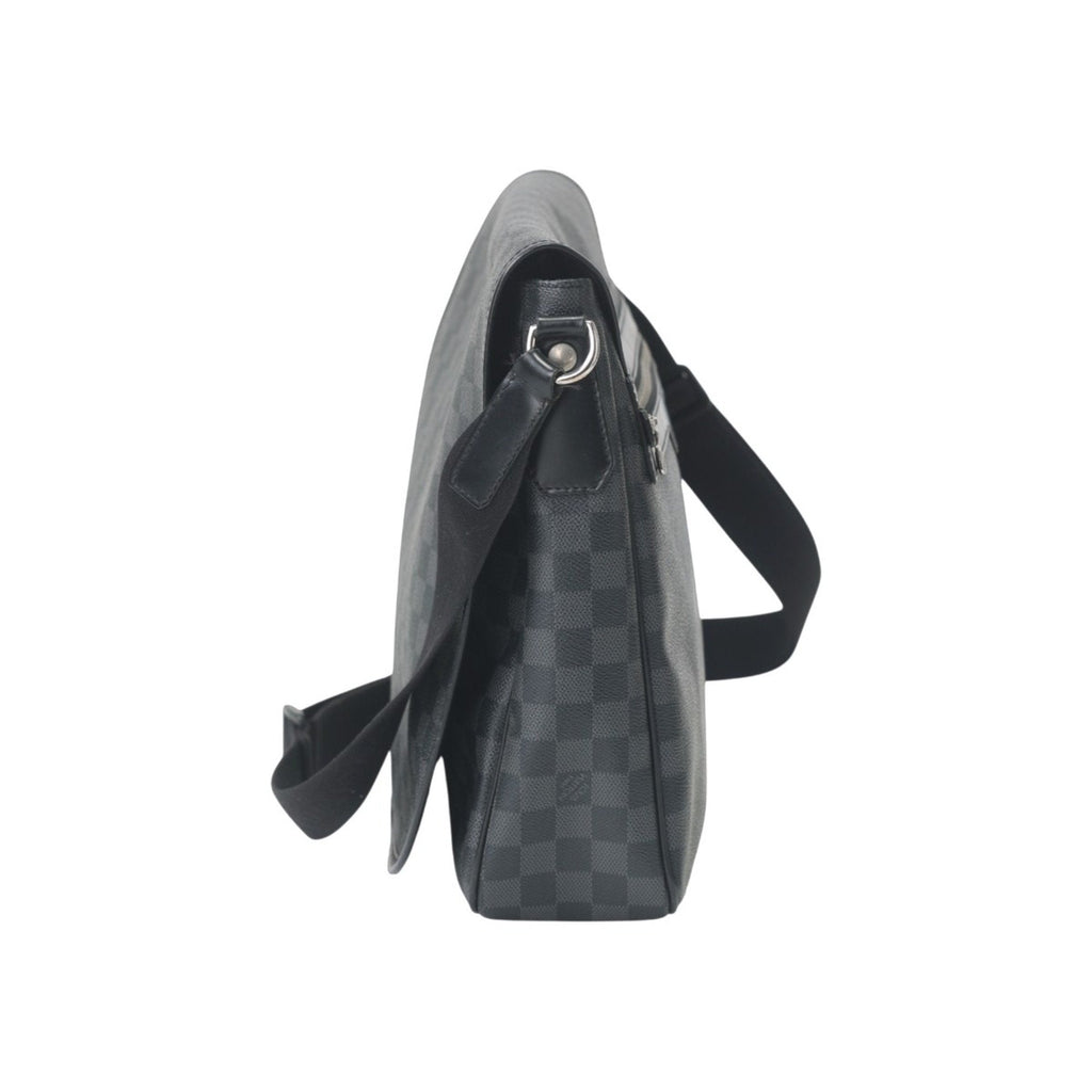 Louis Vuitton Black Damier Graphite Damier Graphite Shoulder Bag (Pre-Owned)