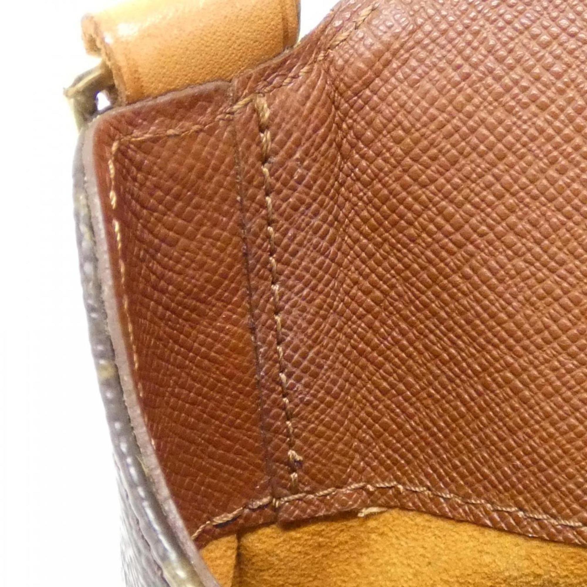 Louis Vuitton Marron Coated Canvas Shoulder Bag (Pre-Owned)
