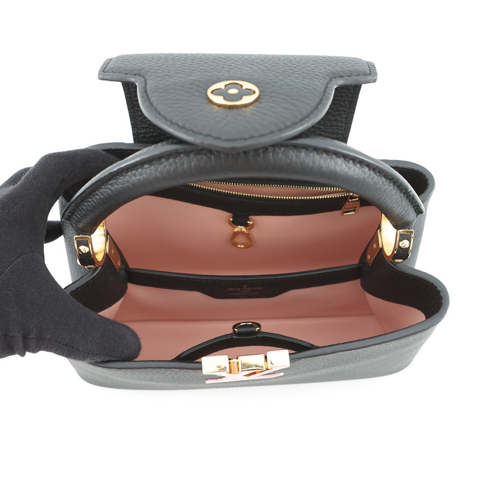 Louis Vuitton Black Noir Exotic Leather Handbag Shoulder Bag (Pre-Owned)