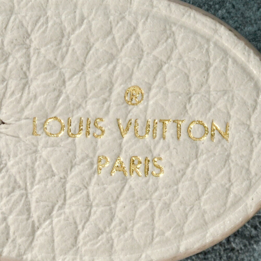 Louis Vuitton Beige Ivory Monogram Mahina Leather Handbag (Pre-Owned)