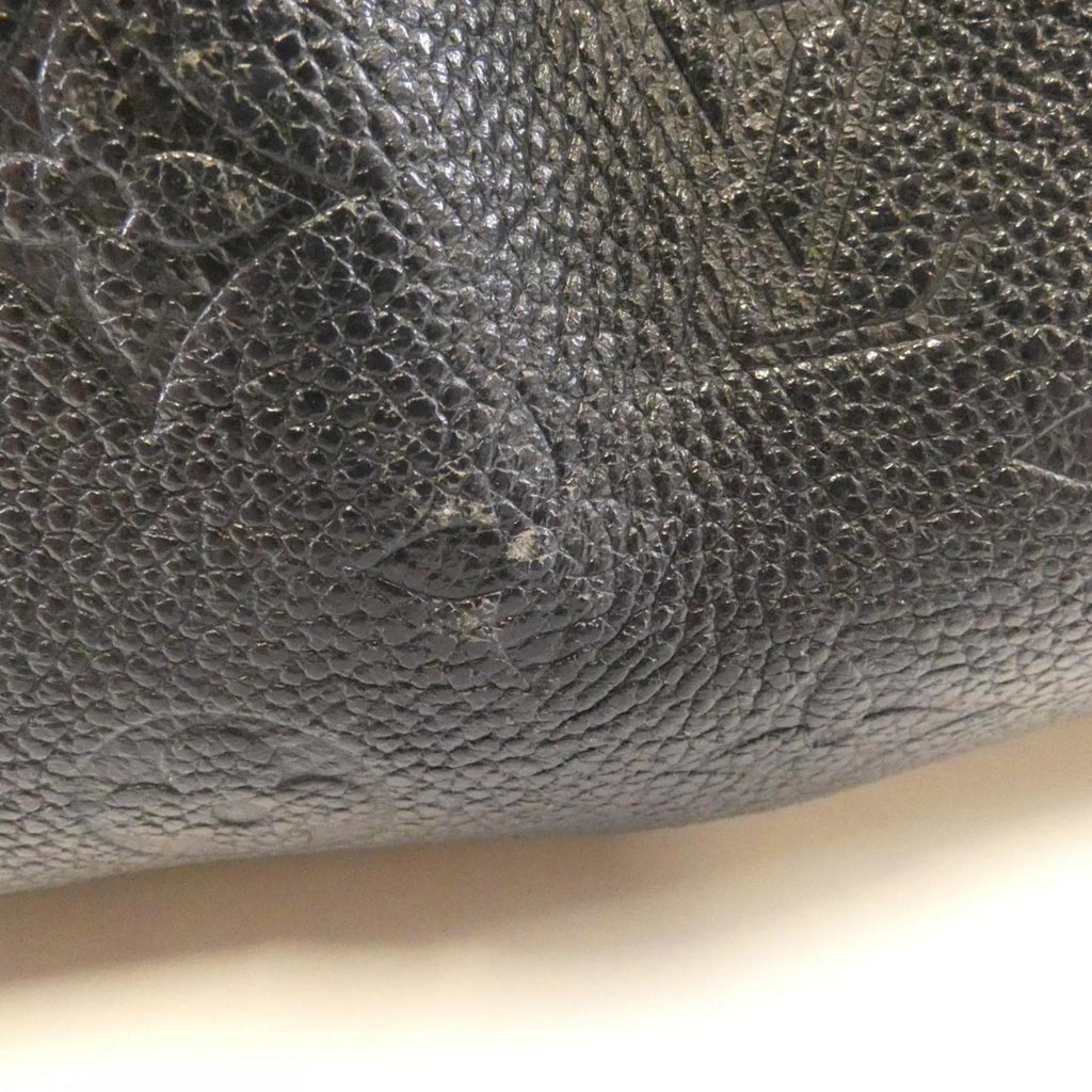 Louis Vuitton Marine Rouge Leather Shoulder Bag (Pre-Owned)