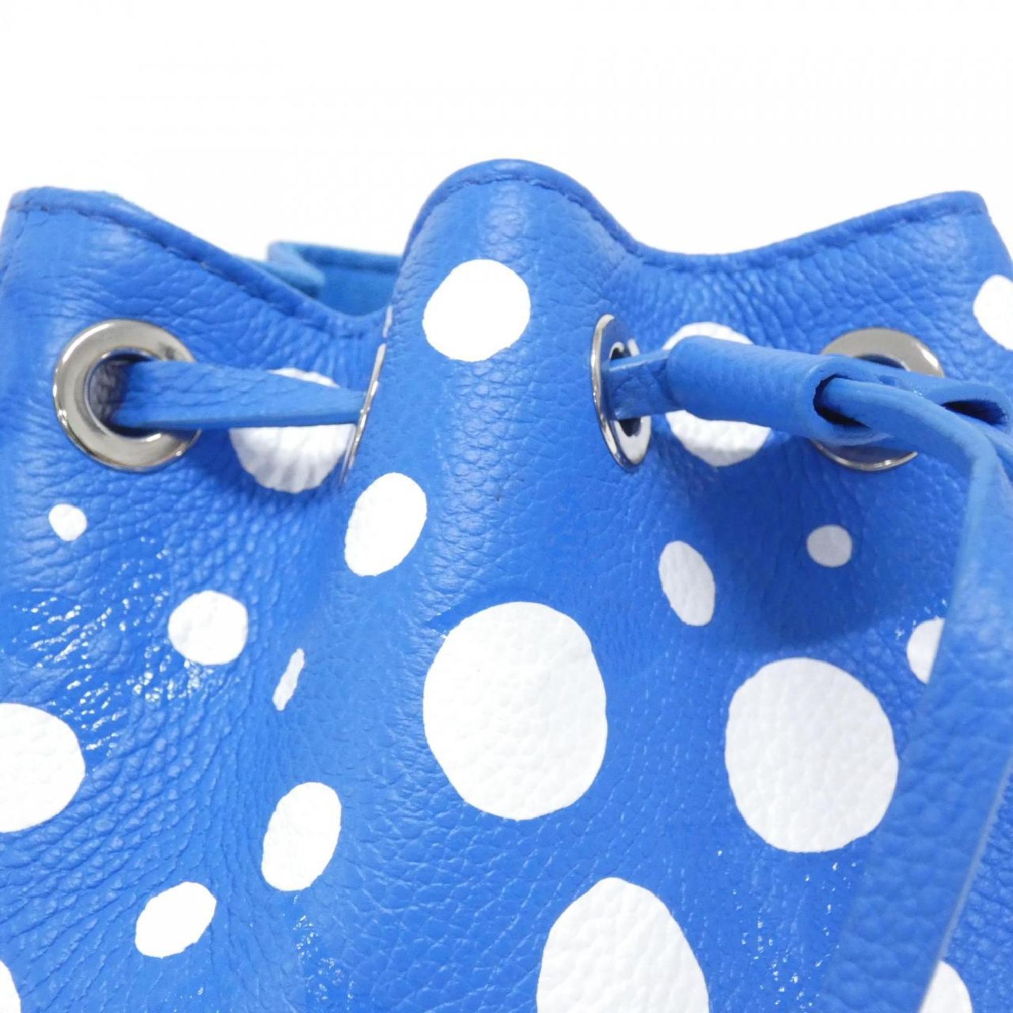 Louis Vuitton Blanc Blue Leather Shoulder Bag (Pre-Owned)