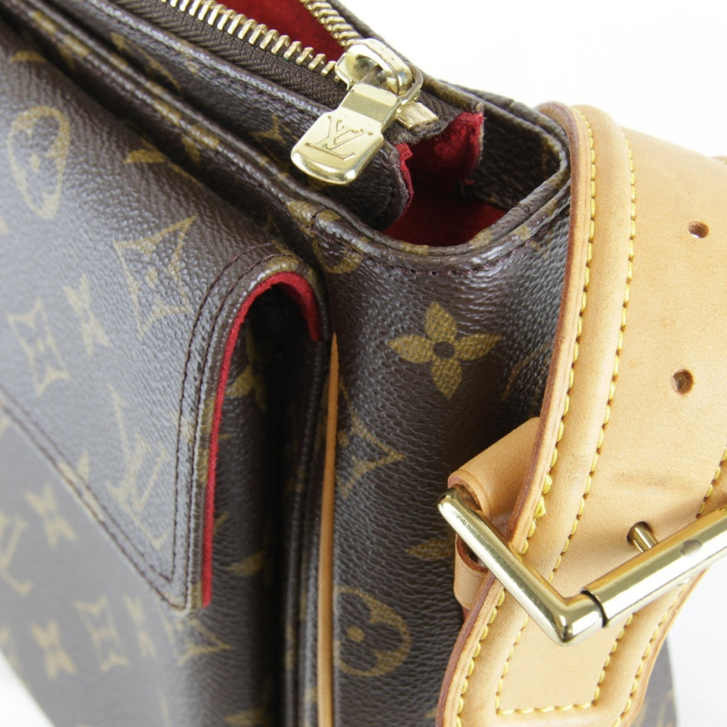 Louis Vuitton Monogram Brown Monogram Shoulder Bag (Pre-Owned)