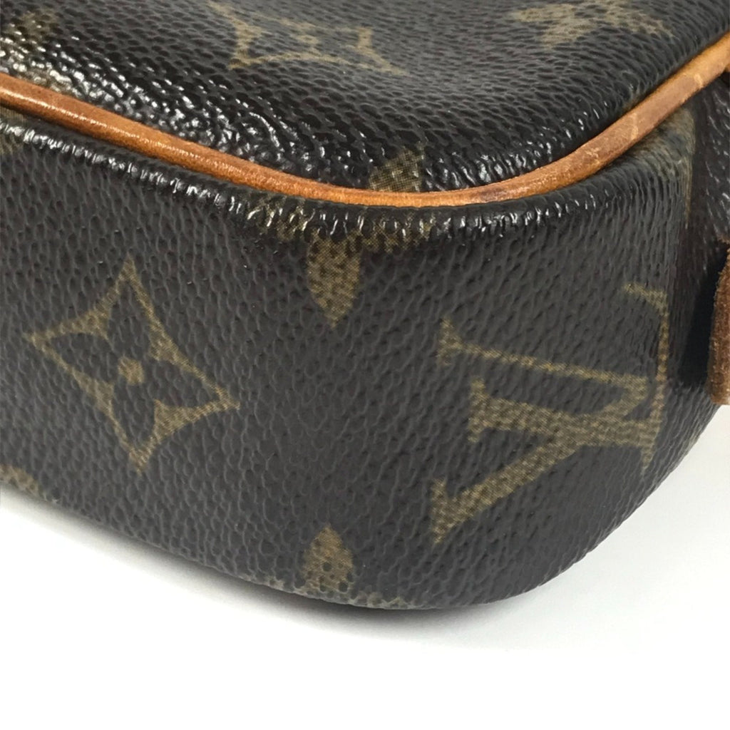 Louis Vuitton Brown Monogram Canvas Pochette Shoulder Bag (Pre-Owned)
