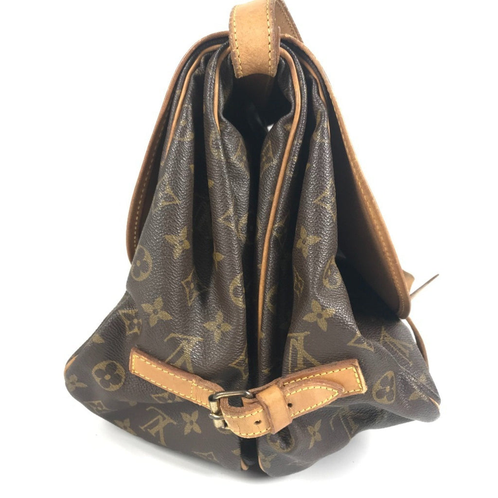 Louis Vuitton Brown Monogram Canvas Shoulder Bag (Pre-Owned)