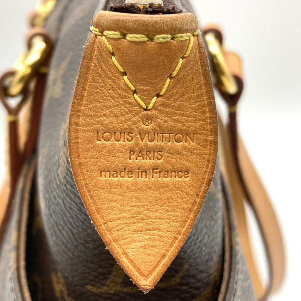Louis Vuitton Brown Monogram Canvas Tote Bag (Pre-Owned)