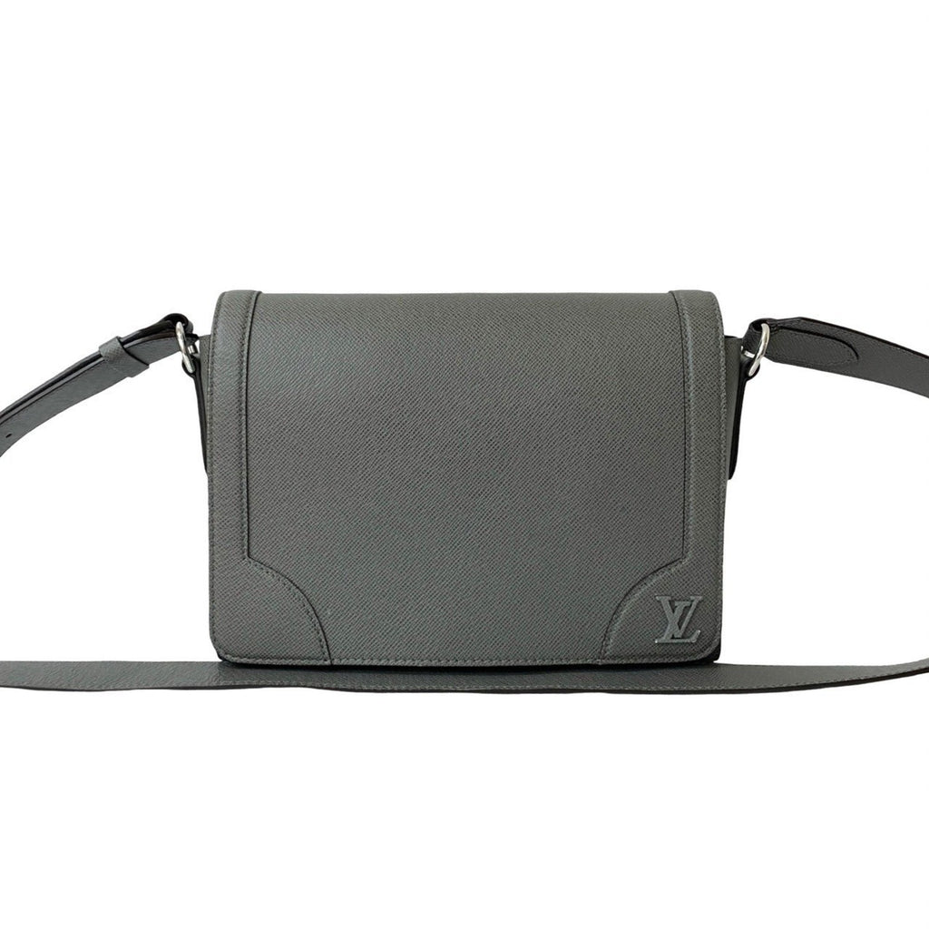 Louis Vuitton Gray Leather Shoulder Bag (Pre-Owned)