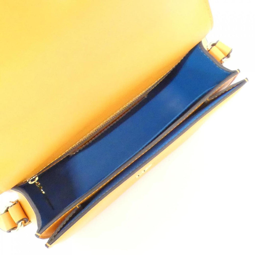 Louis Vuitton Orange Leather Shoulder Bag (Pre-Owned)