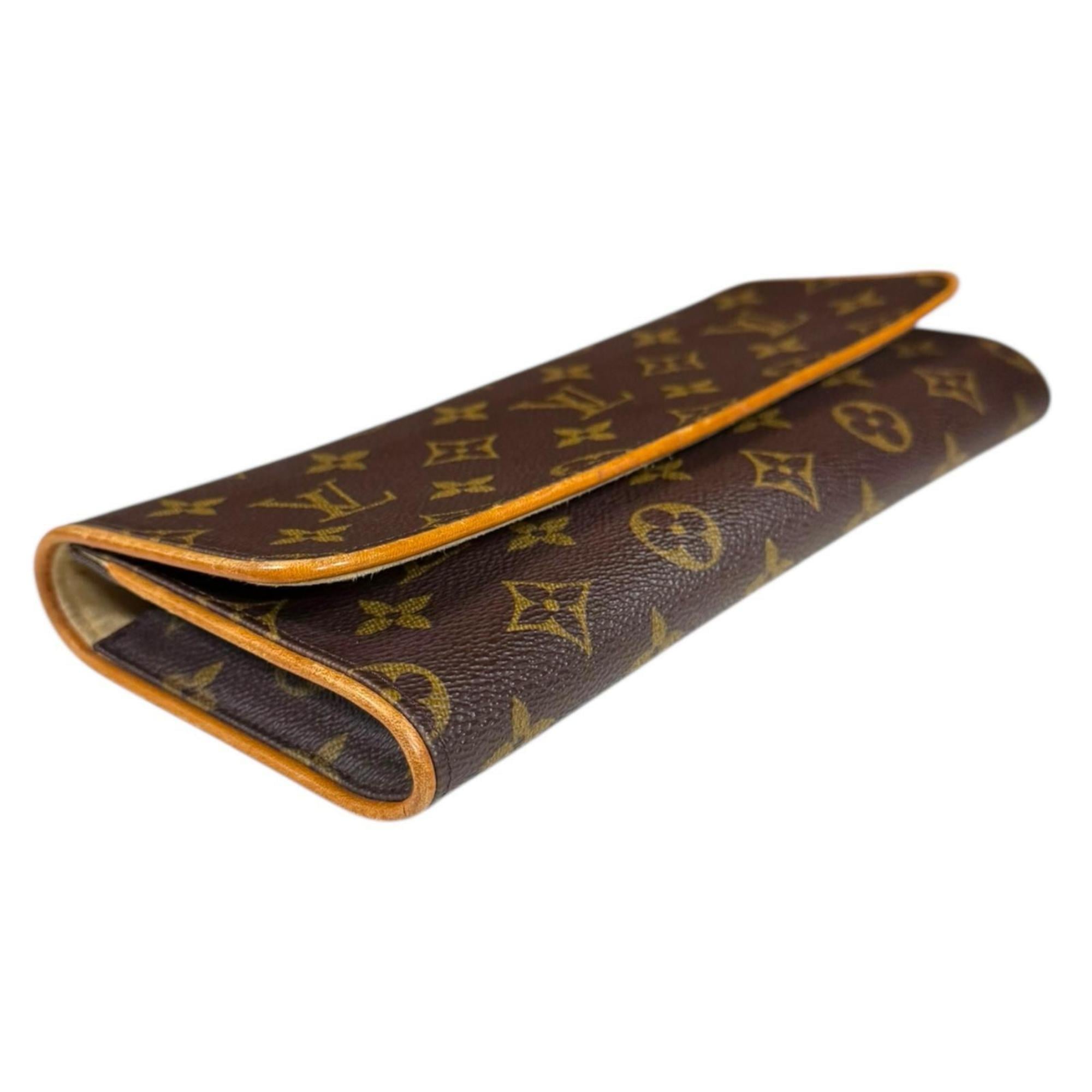 Louis Vuitton Monogram Brown Monogram Pochette Shoulder Bag (Pre-Owned)