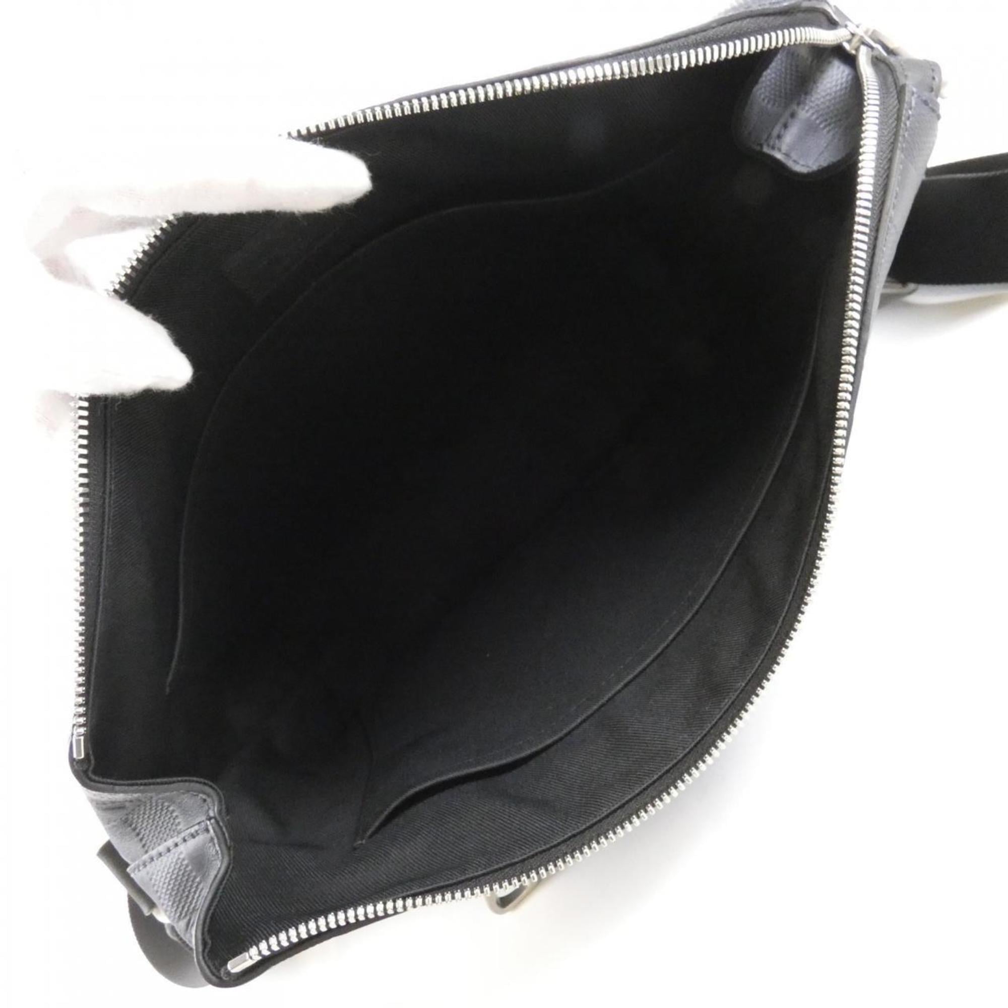 Louis Vuitton Onyx Leather Shoulder Bag (Pre-Owned)