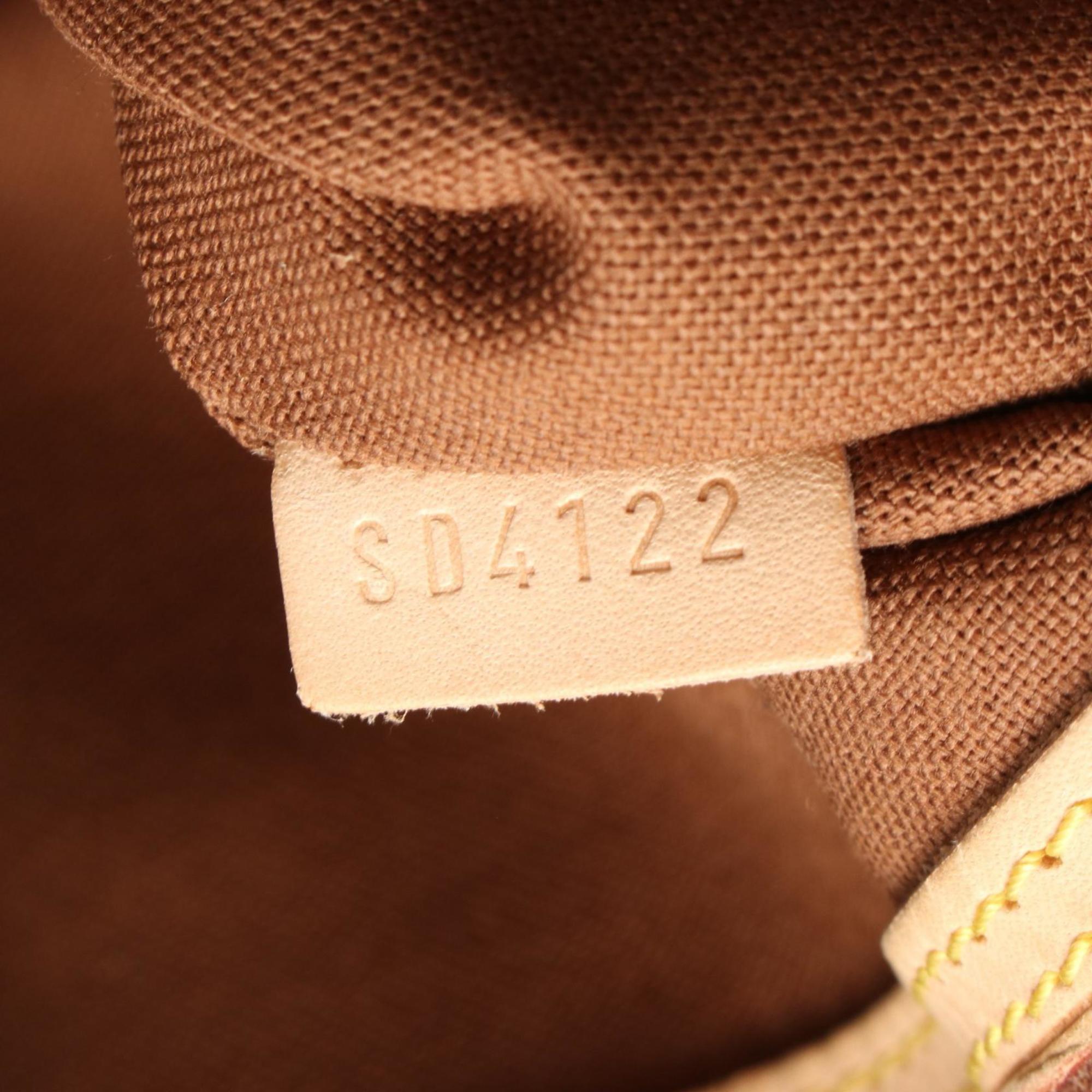 Louis Vuitton Brown Coated Canvas Shoulder Bag (Pre-Owned)