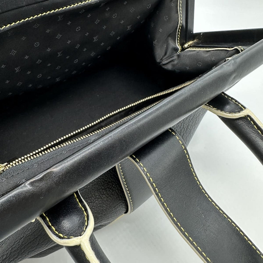 Louis Vuitton Black Suhali Leather Handbag (Pre-Owned)