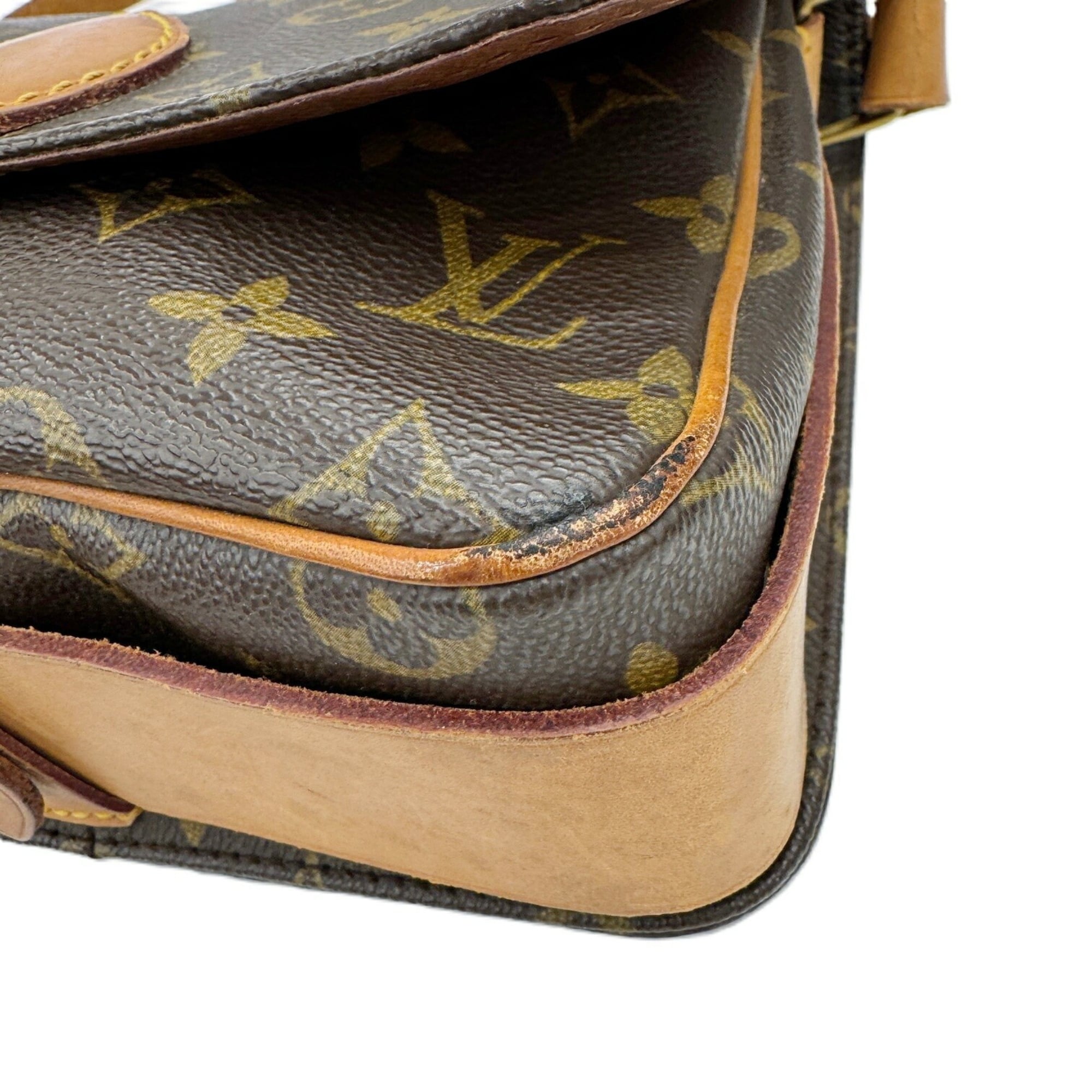 Louis Vuitton Brown Monogram Shoulder Bag (Pre-Owned)