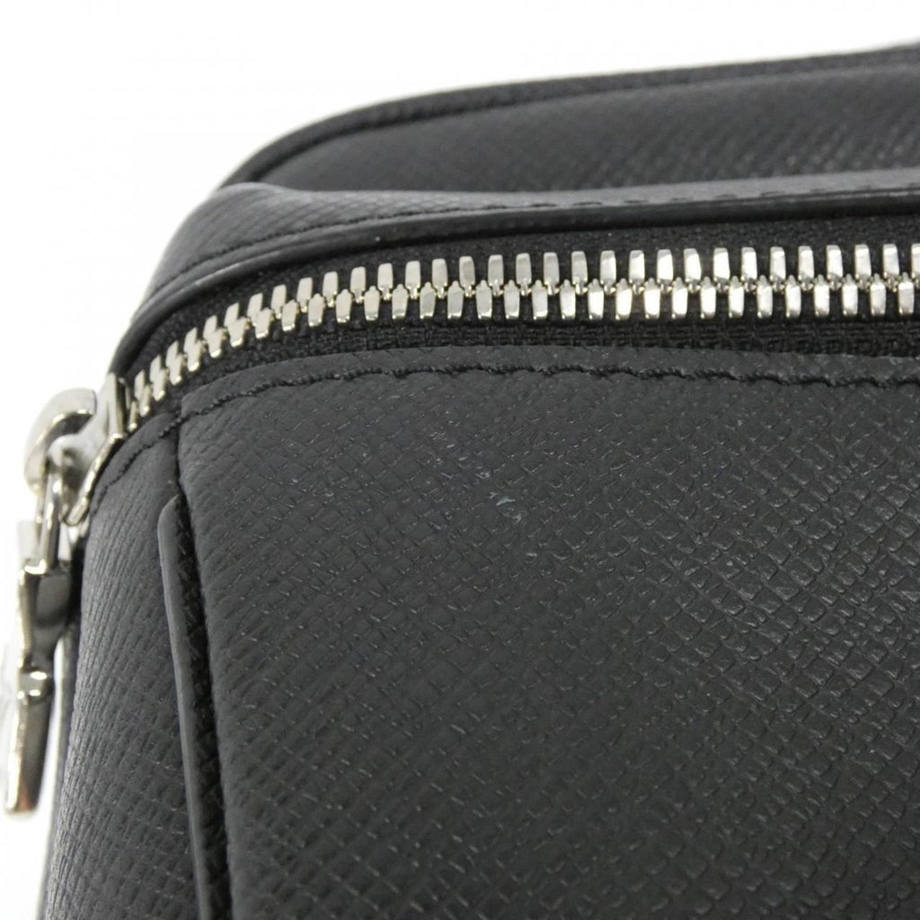 Louis Vuitton Black Leather Shoulder Bag (Pre-Owned)