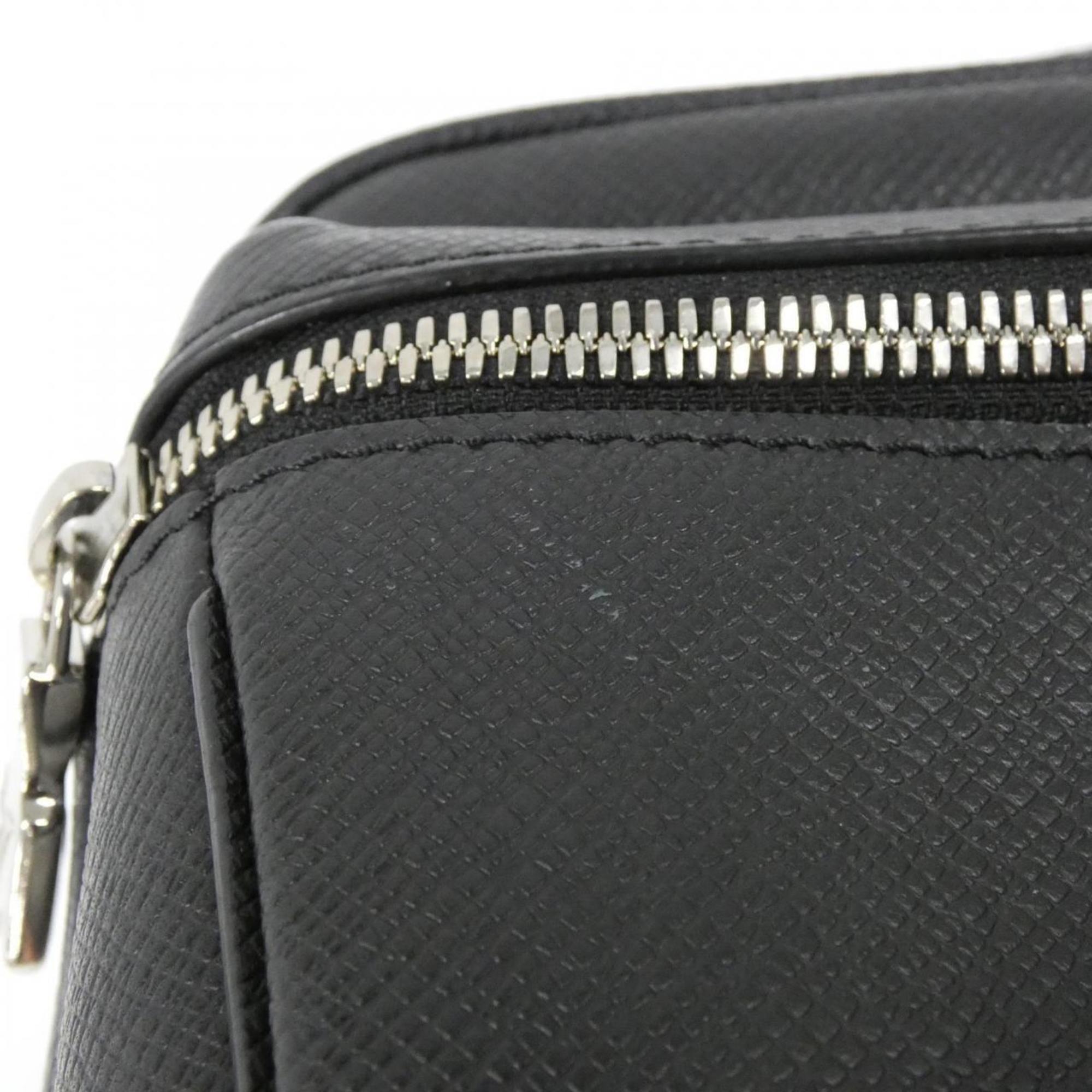 Louis Vuitton Black Leather Shoulder Bag (Pre-Owned)