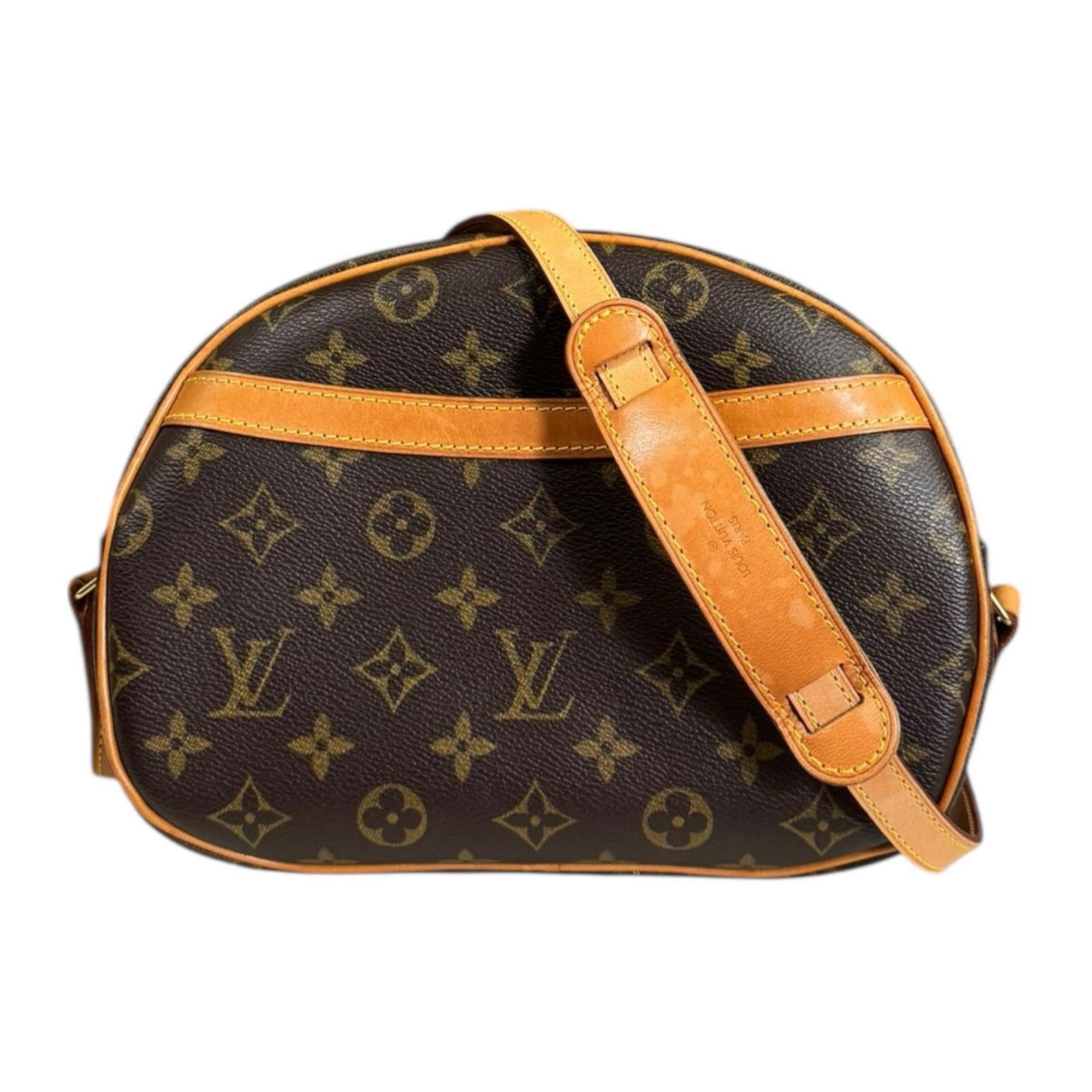 Louis Vuitton Monogram Brown Monogram Monogram Shoulder Bag (Pre-Owned)