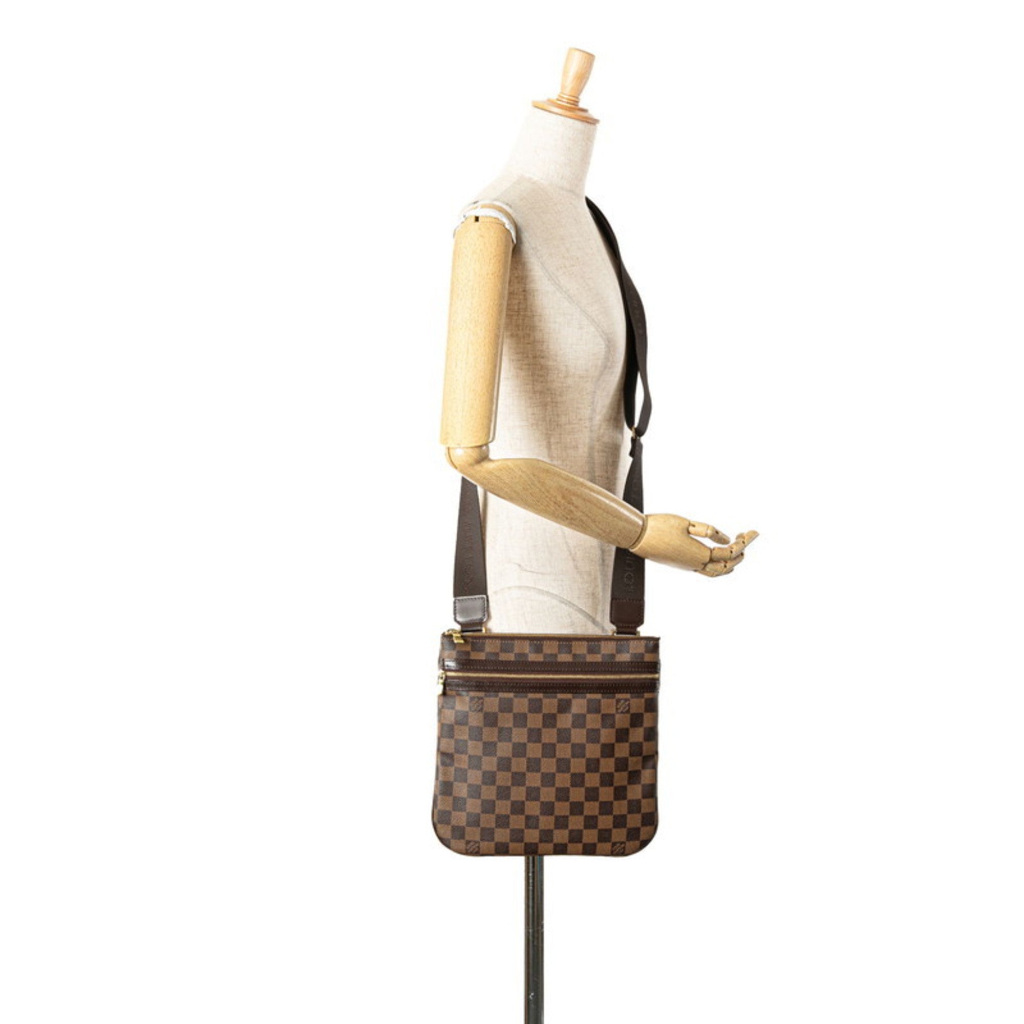 Louis Vuitton Damier Brown Damier Canvas Pvc Leather Pochette Shoulder Bag (Pre-Owned)