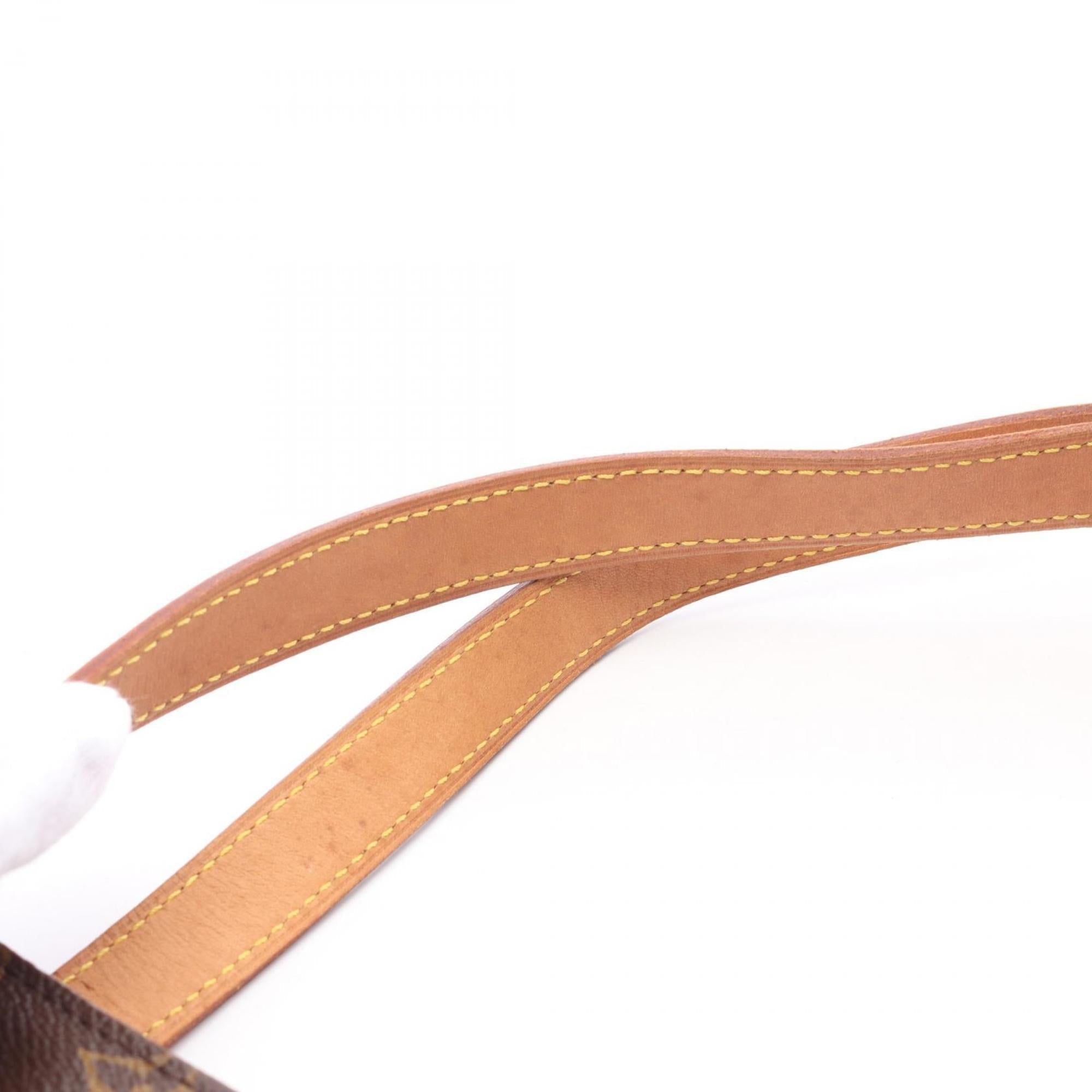 Louis Vuitton Brown Monogram Monogram Shoulder Bag (Pre-Owned)