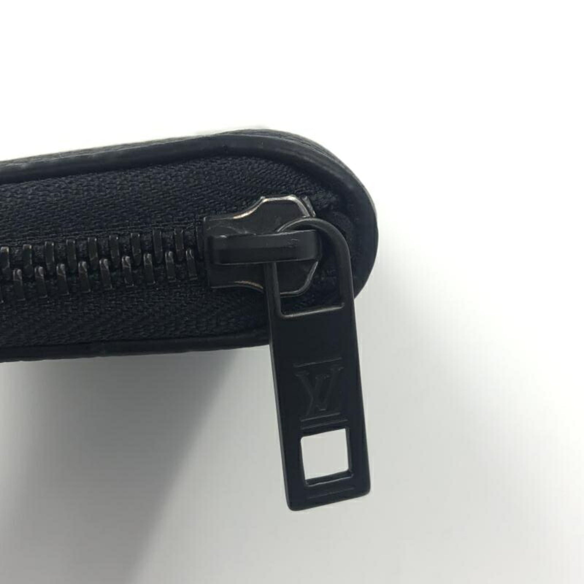 Louis Vuitton Black Coin Purse/Coin Case (Pre-Owned)