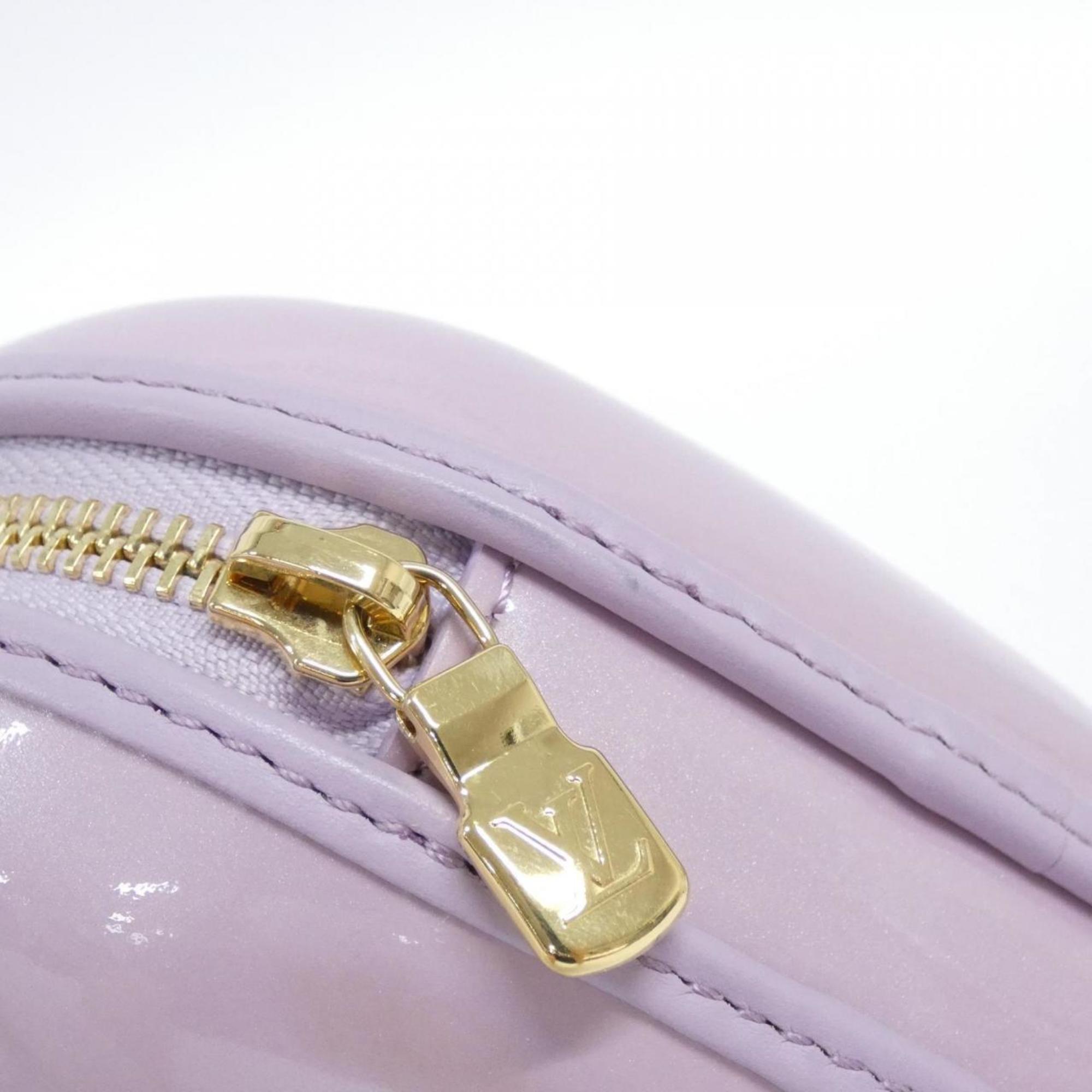 Louis Vuitton Gold Pouch (Pre-Owned)