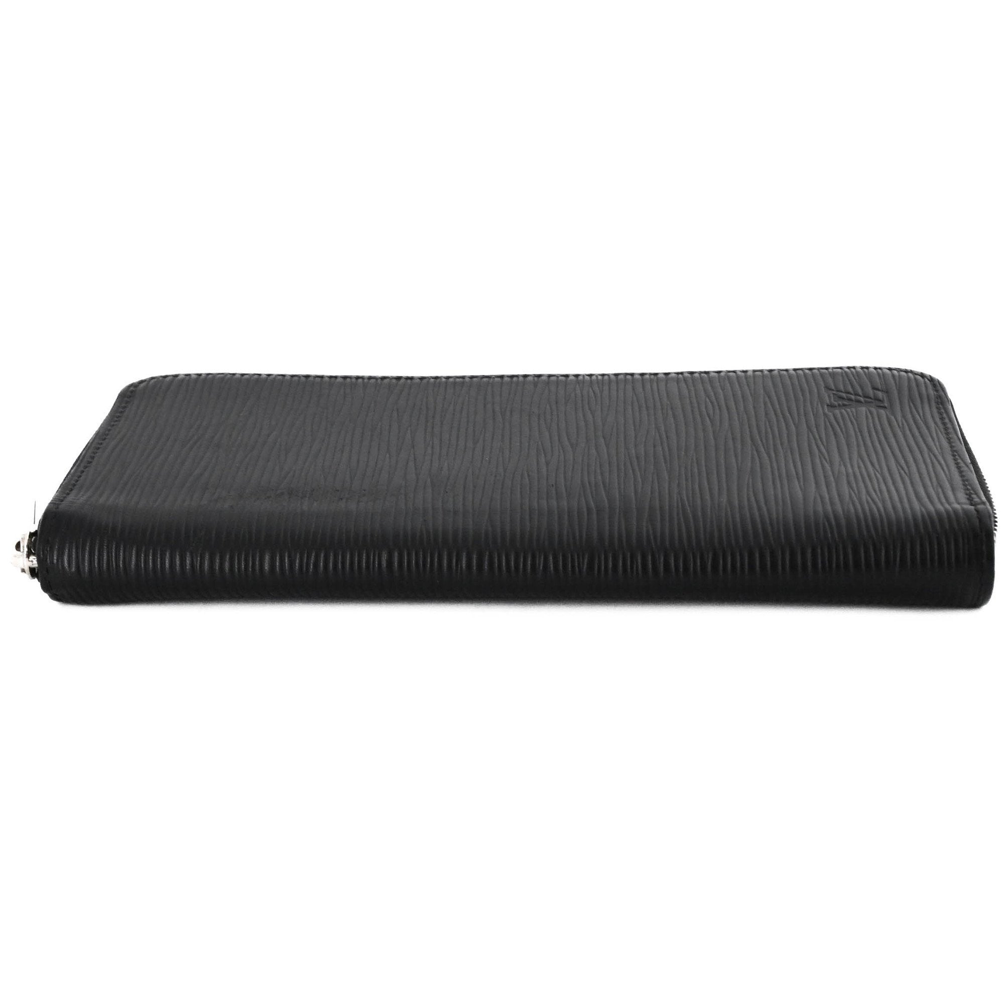 Louis Vuitton Epi Noir Epi Leather Long Wallet (Bi-Fold) (Pre-Owned)