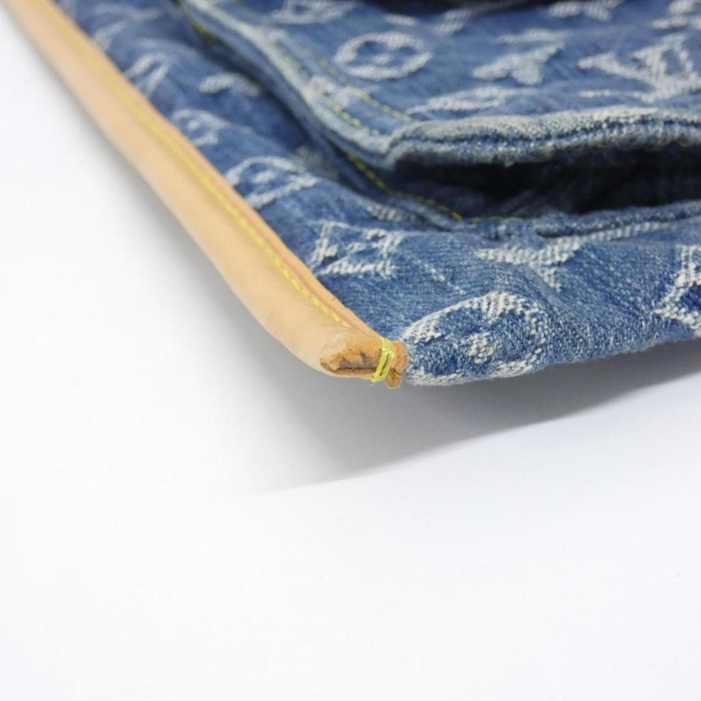 Louis Vuitton Blue Denim Handbag (Pre-Owned)