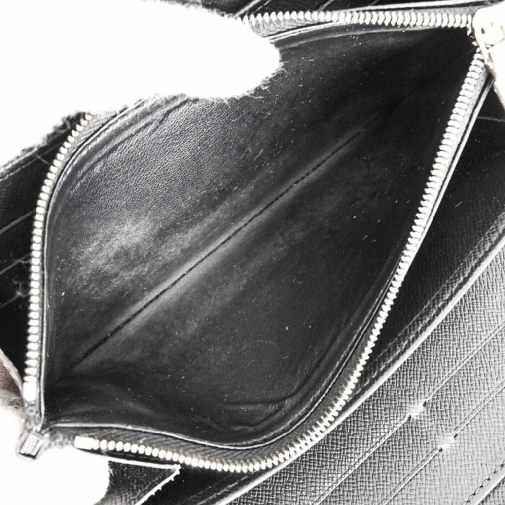 Louis Vuitton Black Taiga Leather Wallet (Tri-Fold) (Pre-Owned)