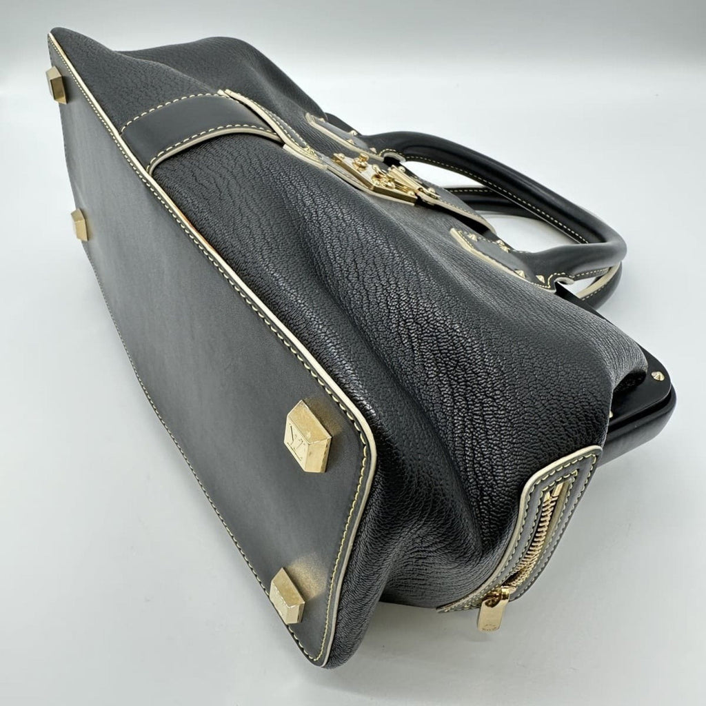 Louis Vuitton Black Suhali Leather Handbag (Pre-Owned)