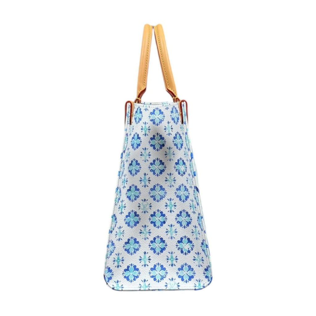 Louis Vuitton Blue White Pvc Shoulder Bag (Pre-Owned)