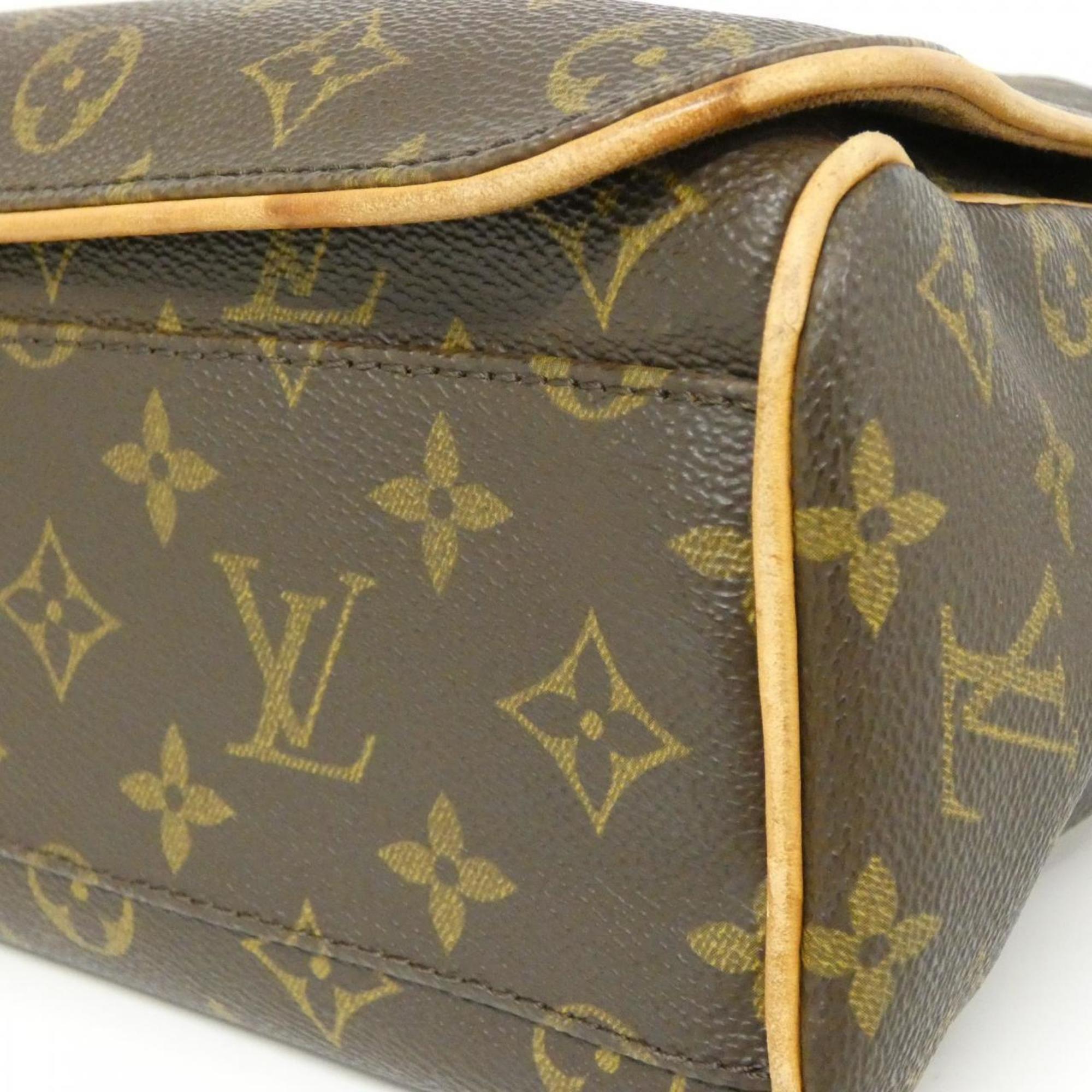 Louis Vuitton Marron Coated Canvas Shoulder Bag (Pre-Owned)