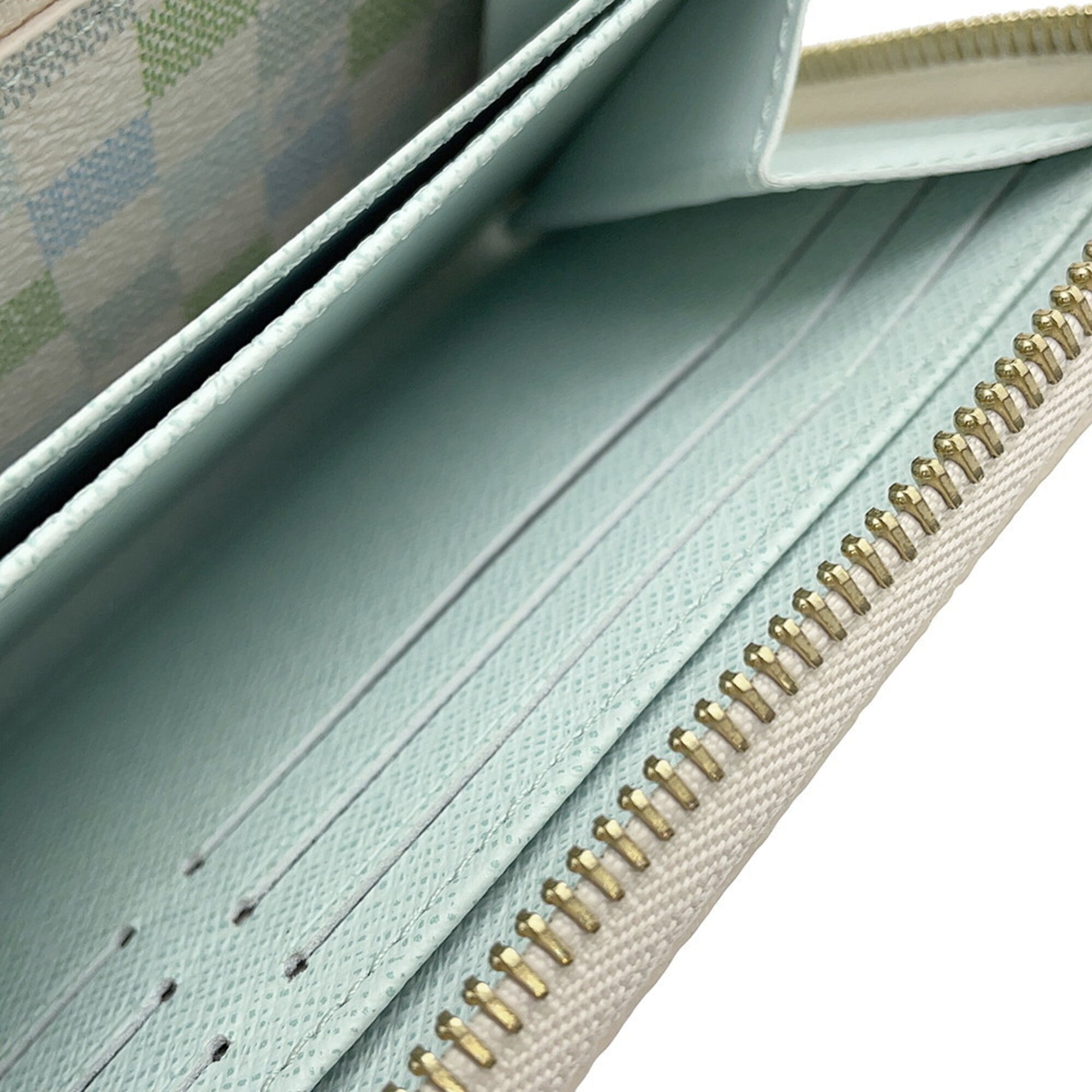 Louis Vuitton Beige Light Green Long Wallet (Bi-Fold) (Pre-Owned)