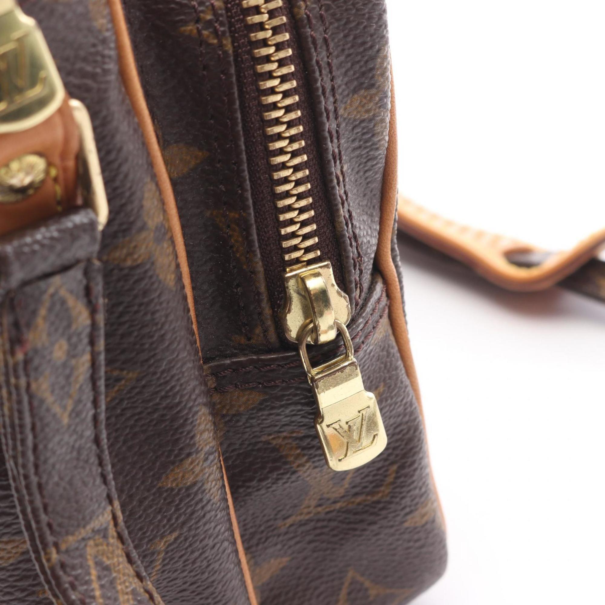 Louis Vuitton Brown Coated Canvas Leather Shoulder Bag (Pre-Owned)