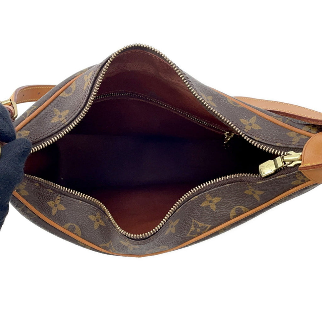 Louis Vuitton Brown Monogram Shoulder Bag (Pre-Owned)
