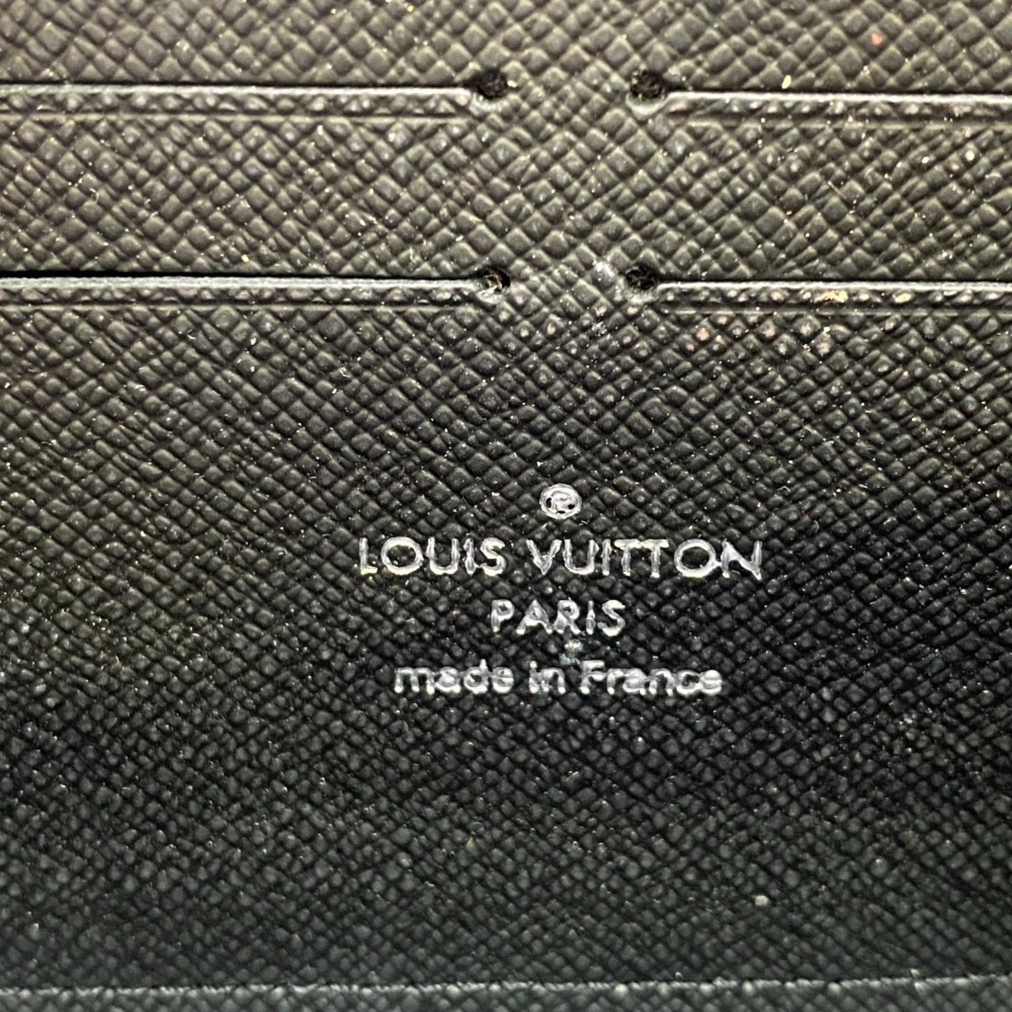 Louis Vuitton Black Leather Long Wallet (Bi-Fold) (Pre-Owned)
