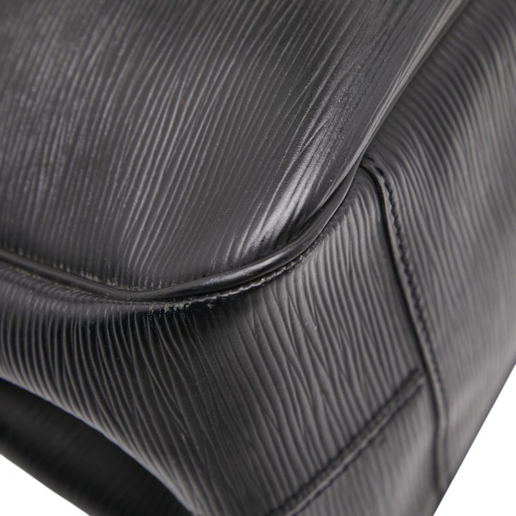 Louis Vuitton Black Noir Leather Handbag (Pre-Owned)