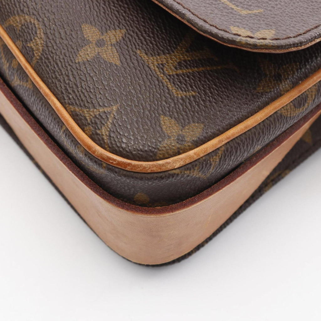 Louis Vuitton Brown Monogram Monogram Shoulder Bag (Pre-Owned)