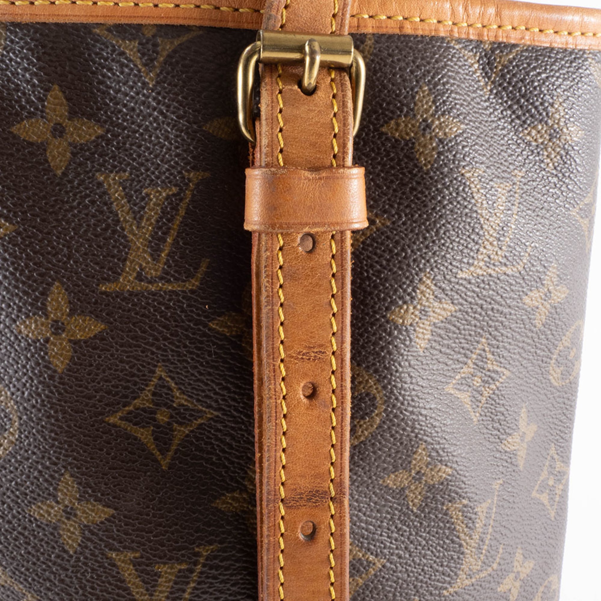 Louis Vuitton Brown Monogram Monogram Canvas Shoulder Bag (Pre-Owned)