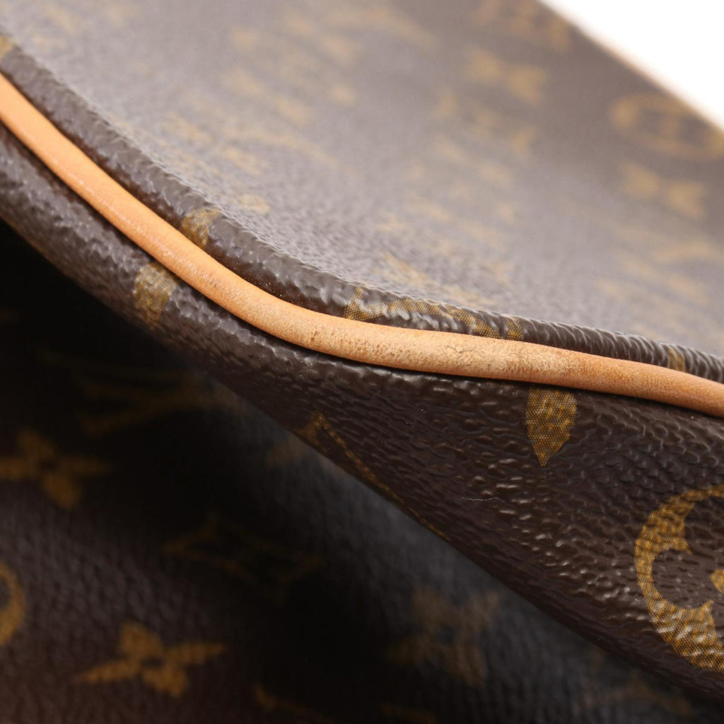 Louis Vuitton Brown Coated Canvas Shoulder Bag (Pre-Owned)