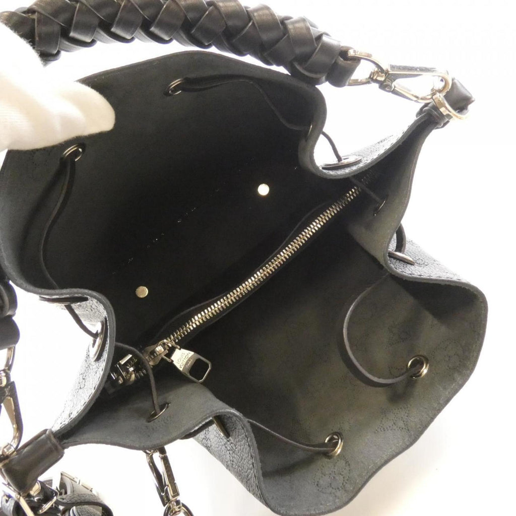 Louis Vuitton Black Leather Shoulder Bag (Pre-Owned)