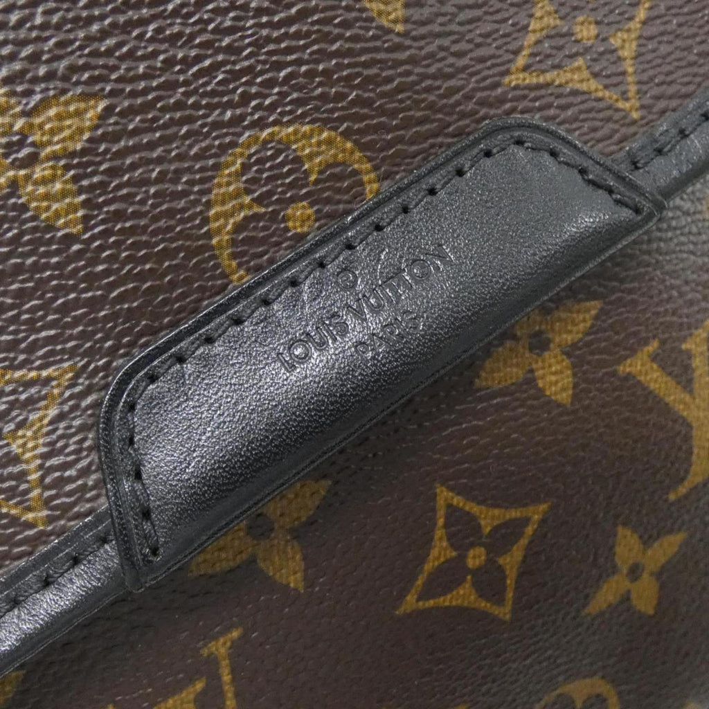Louis Vuitton Marron Coated Canvas Shoulder Bag (Pre-Owned)